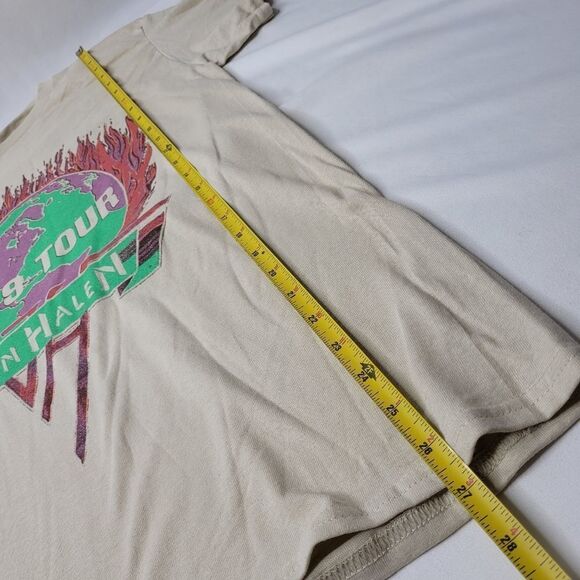 NEW S VAN HALEN 1979 BAND TOUR CONCERT CITIES CITY BACK GRAPHIC TSHIRT SMALL NWT - Picture 3 of 7